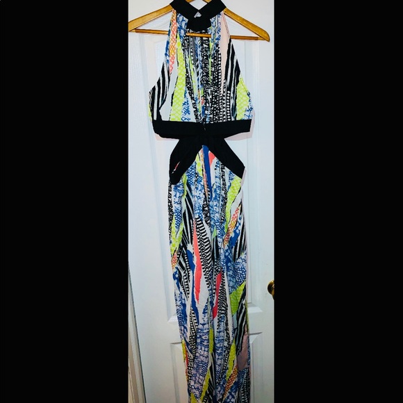 Long colorful pattern cut out dress - Picture 4 of 7